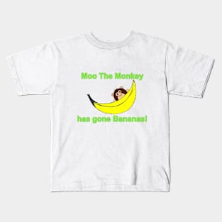 Moo The Monkey has gone Bananas! Kids T-Shirt